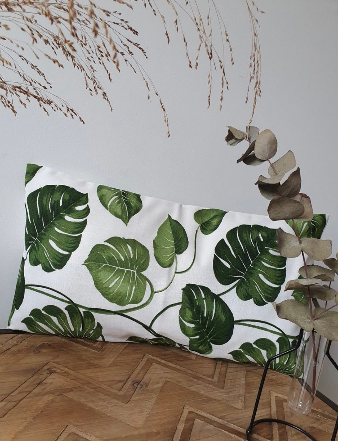 Kussenhoes met monstera bladeren 30x50